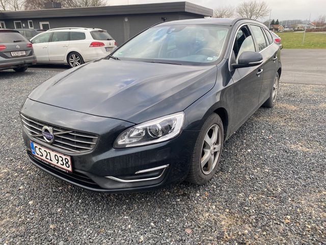 Volvo V60 Kombi Momentum 2.0 D4 Automatic