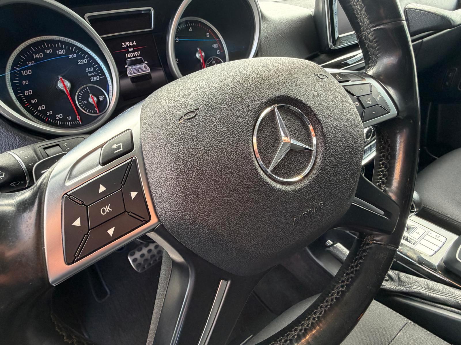 MERCEDES-BENZ G - 350 D - XENON - HARMANNKARDON - 245 CV