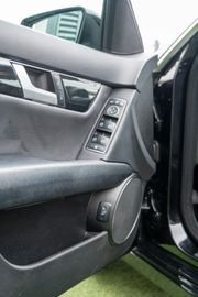 Fahrzeugabbildung Mercedes-Benz C 350 CDI T-Modell PANO|NAVI|SPURH.|SHZ|TEMPOMAT