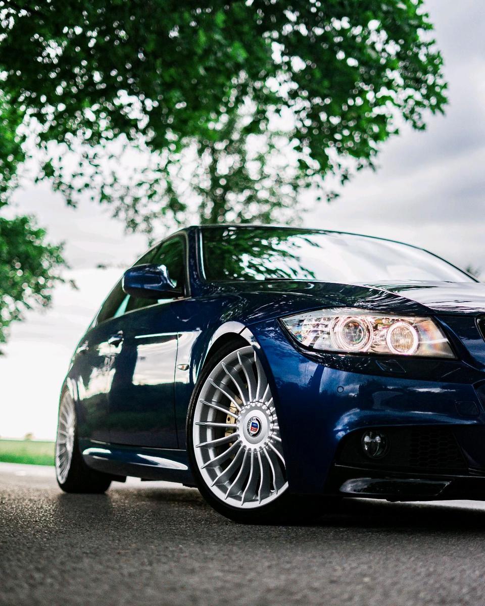 BMW 335