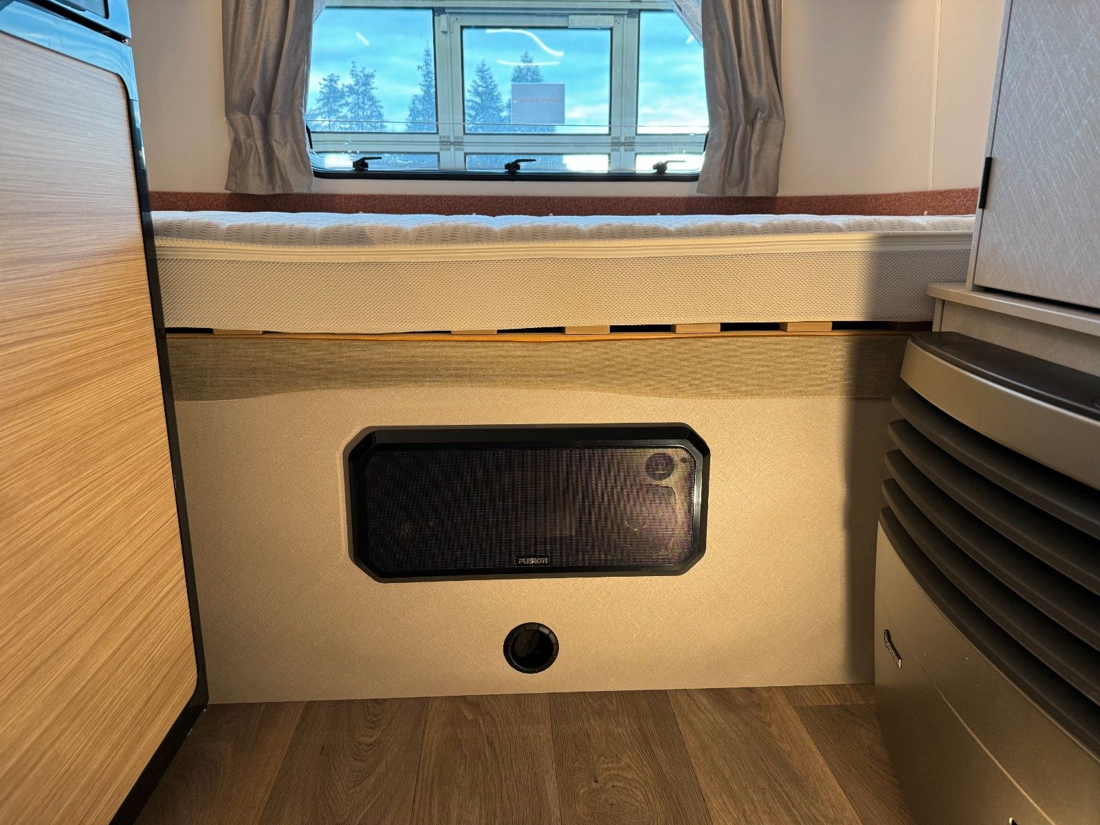 Fahrzeugabbildung HYMER / ERIBA / HYMERCAR Eriba Touring 530 - 8.629€ SPAREN