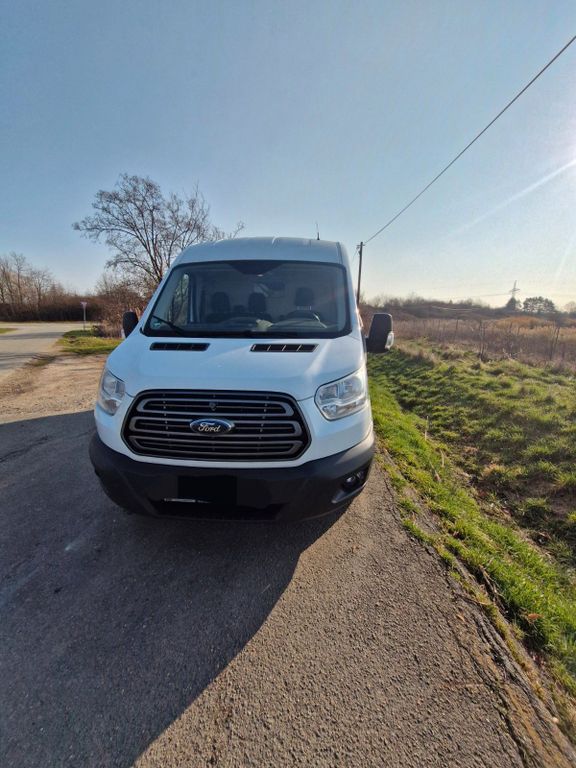 Image of Ford Transit