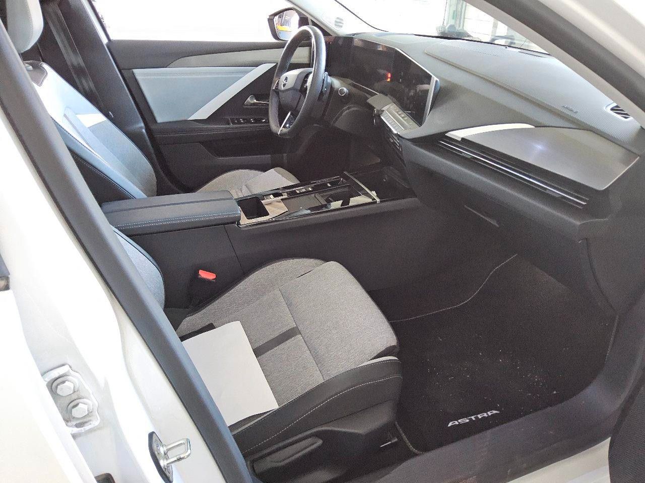 Fahrzeugabbildung Opel Astra L ST 1.5D ELEGANCE NAVI/LED/KAMERA/SPORT