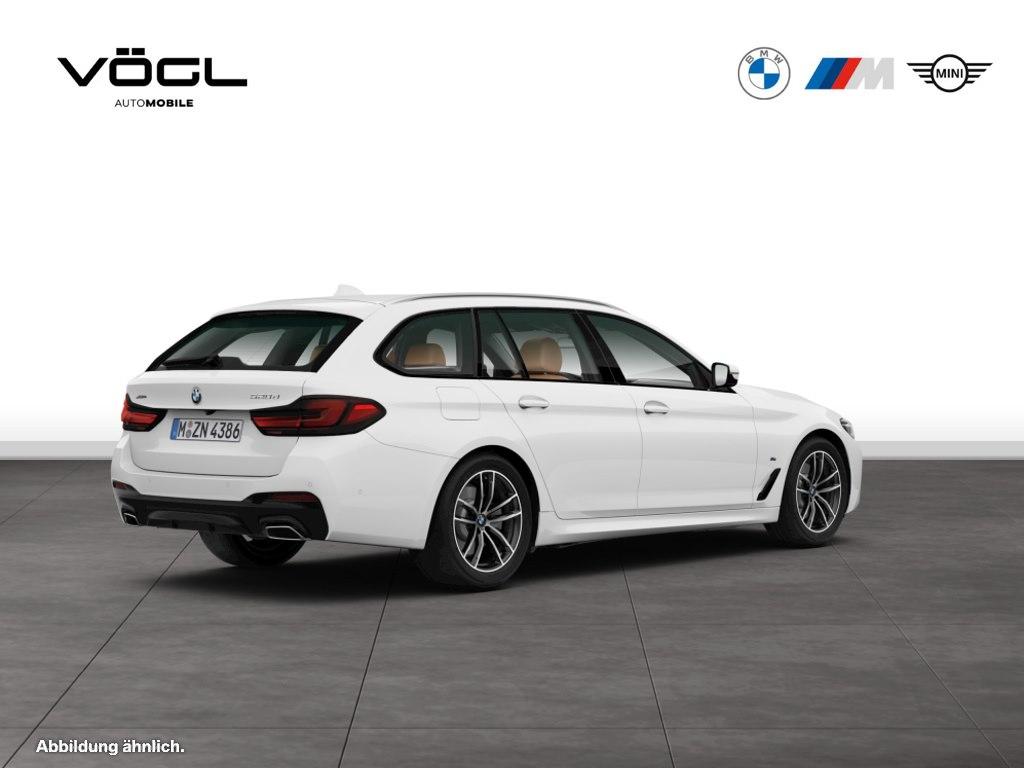 BMW 520d xDrive Touring M Sport HiFi LED Driving Ass