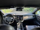 Volvo V90 Cross Country D5 AWD Pro ATM bei 77100 km - Volvo V90 Cross Country: Pro