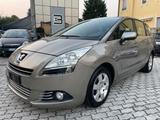 Peugeot 5008 1.6 VTi 120CV Tecno 7 POSTI PERFETT - gebrauchte Peugeot 5008 aus dem Jahr 2011