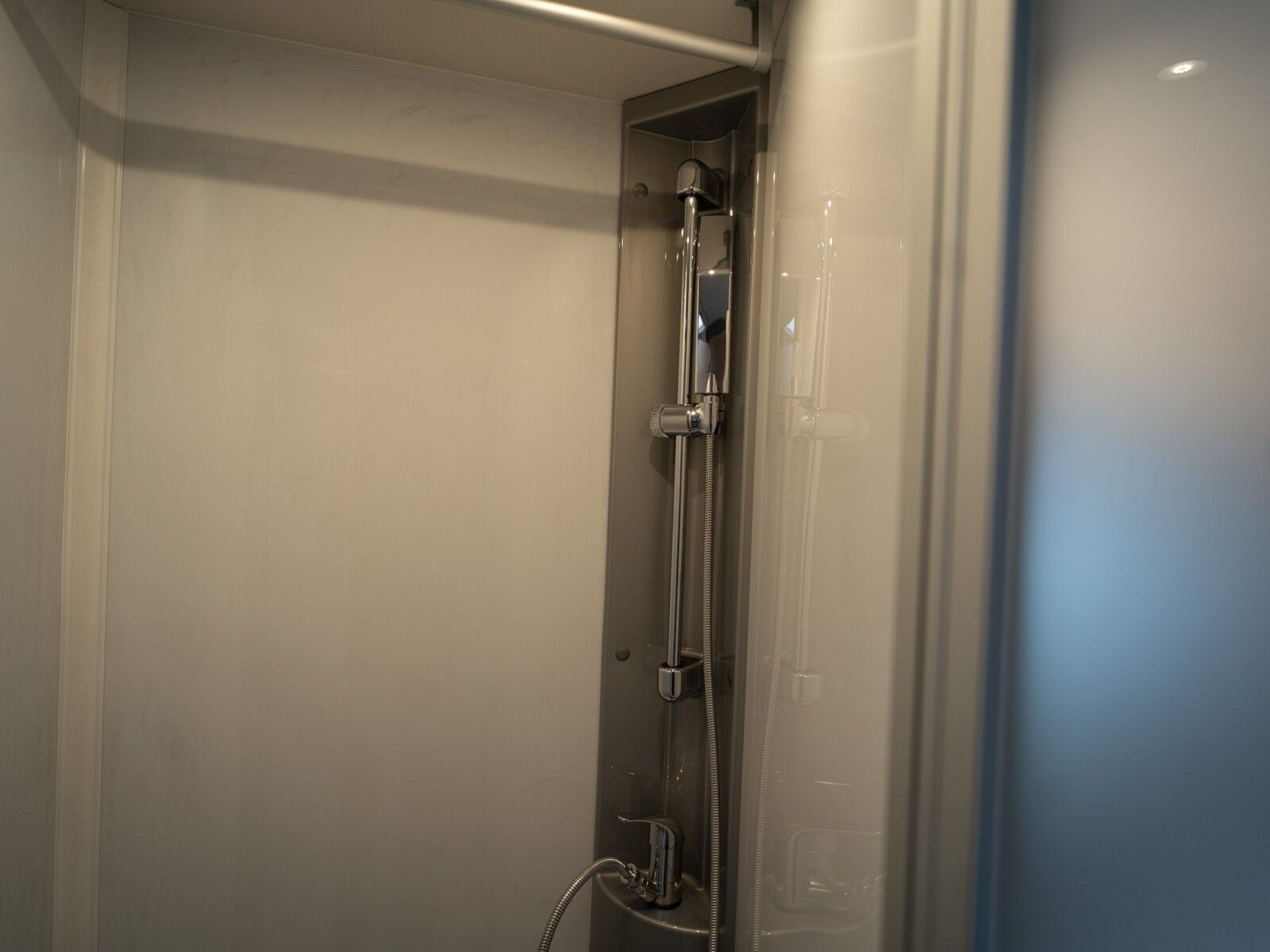 Fahrzeugabbildung Dethleffs Just Go Active T 7055 DBL Hubbett*Markise*Kamera