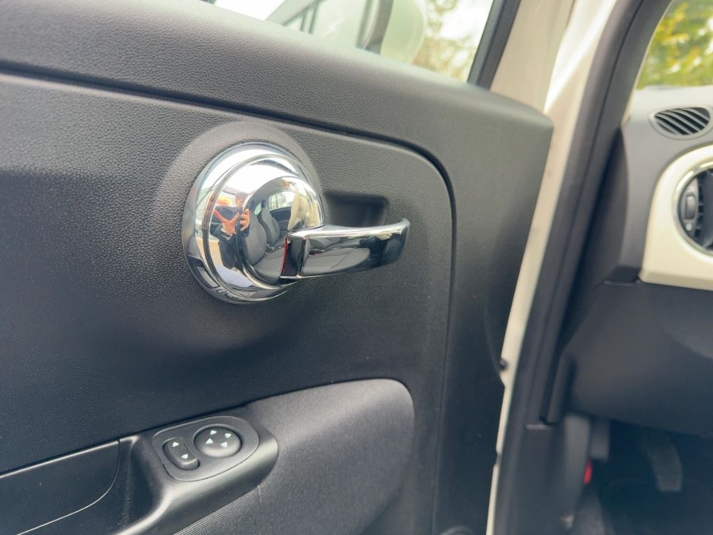 Fahrzeugabbildung Fiat 500 Dolcevita Cabrio