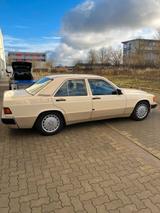 Mercedes-Benz Mercedes W201/190E - Mercedes-Benz 190: W 201