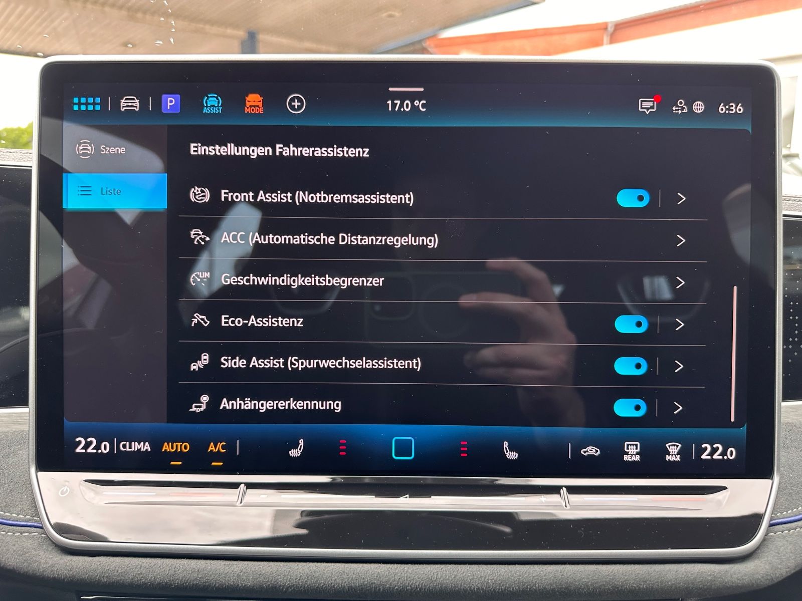 Fahrzeugabbildung Volkswagen Passat Variant 2.0 TDI 4M R-Line Matrix/AHK/Navi