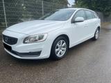 Volvo V60 2.0d Business Edition AUTOMATIK gepflegt! - gebrauchte Volvo V60 aus dem Jahr 2014