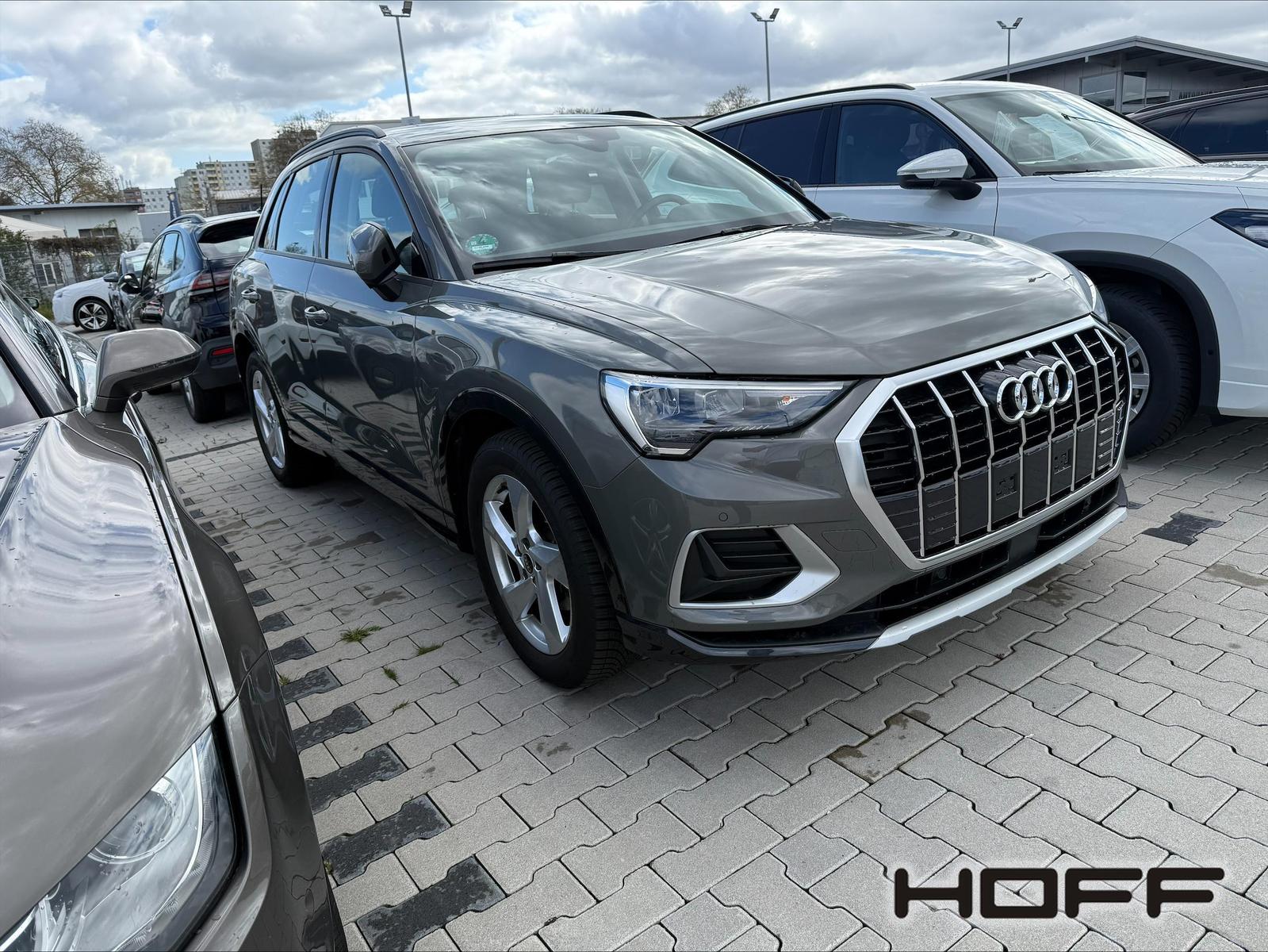 Audi Q3 advanced 35 TFSI Matrix Tempo Kamera Gjr Sono