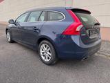 Volvo V60 D4 Summum - Volvo V60: Summum