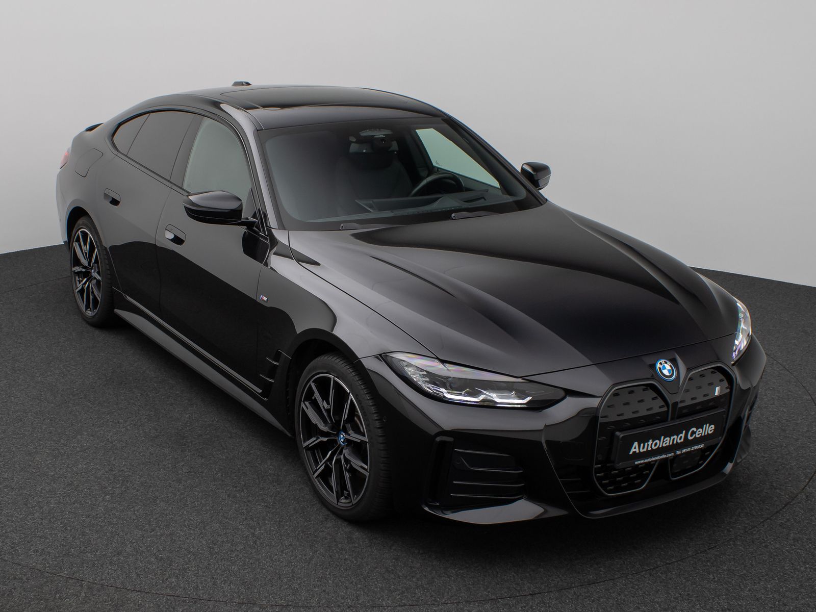 Fahrzeugabbildung BMW i4 eD40 Gran Coupé M Sport Glasdach Kamera HiFi