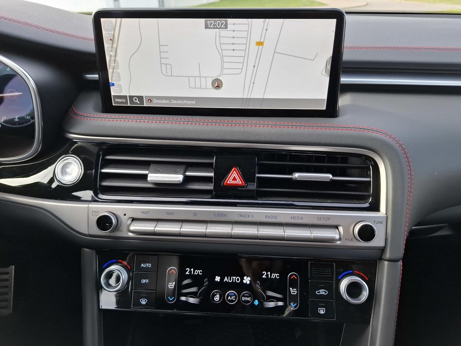 Genesis G70 GX8 Shooting Brake 2.0T AWD Sport