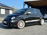 Abarth 695 EsseEsse, Sperrdiff., Sitzheiz., Akrapovic,  - Abarth 695 von privat
