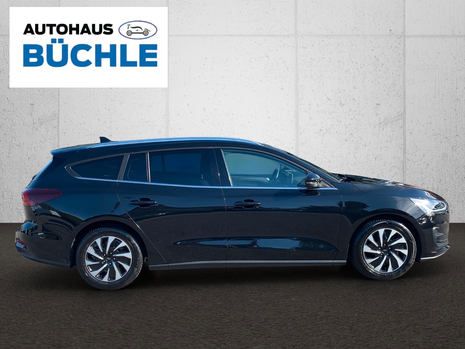 Ford FOCUS TITANIUM+NAVIGATION+PARKPILOT+LED+DAB! imagem 3