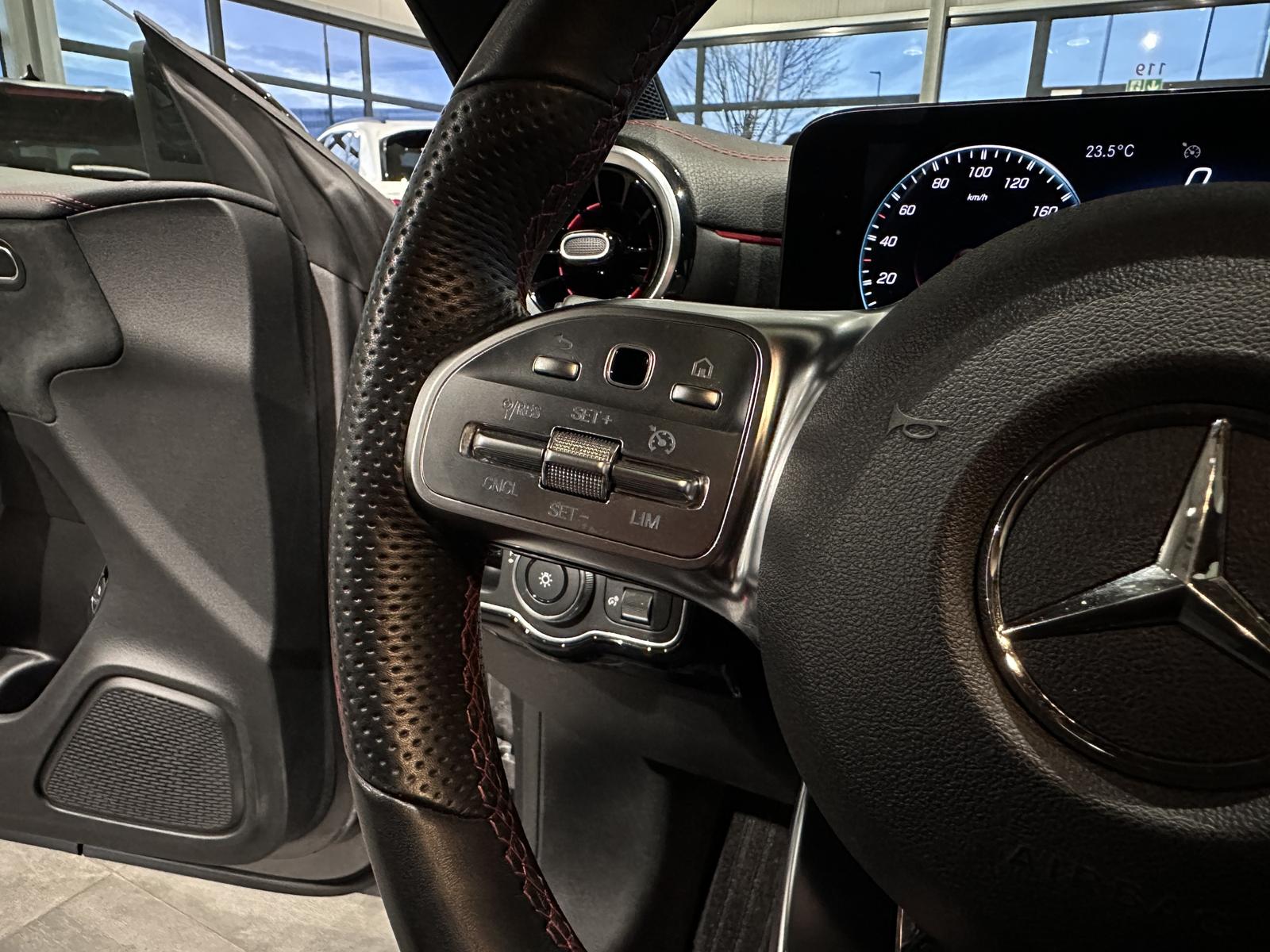 Mercedes-Benz CLA 35 AMG Shooting Brake 4M *PANO, NIGHT, RFK*