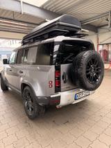 Land Rover Defender 2.0 D240 S 110 S  - Land Rover Defender mit Diesel-Antrieb: Geländewagen, Automatik