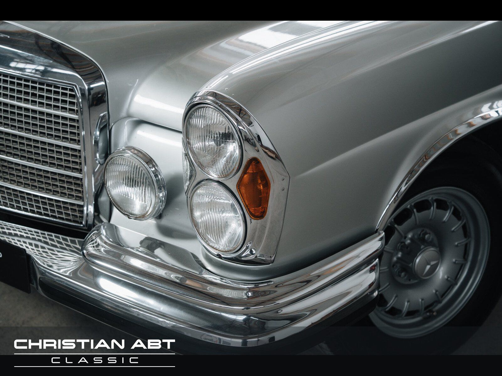Fahrzeugabbildung Mercedes-Benz 280 SE W111 2. Hand * Originalzustand