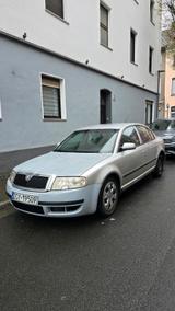 Skoda Superb Numere de polonia - gebrauchte Skoda Superb aus dem Jahr 2002