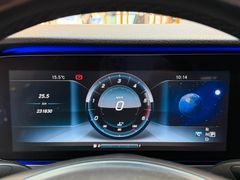 MERCEDES-BENZ E 350 d|AMG-Line|Navi|LED|360° Kamera|Widescreen