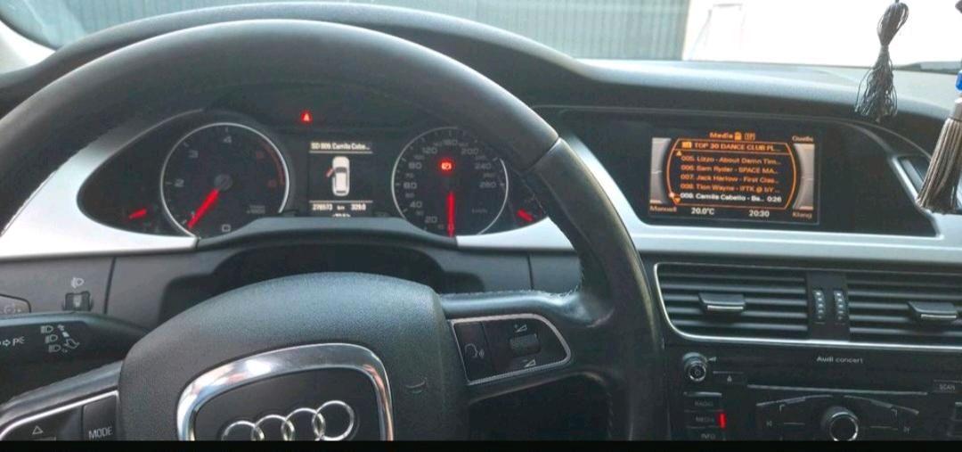 Audi A4 2011 — photo 13