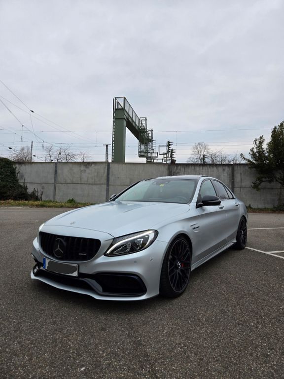 Mercedes-Benz C 63 AMG