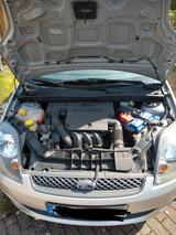 Ford Fiesta 1,4 16V Silver Magic Silver Magic - Ford Fiesta: 1.4