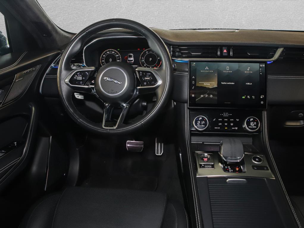 Jaguar F-Pace D300 R-Dynamic SE AHK Pano HUD Winter