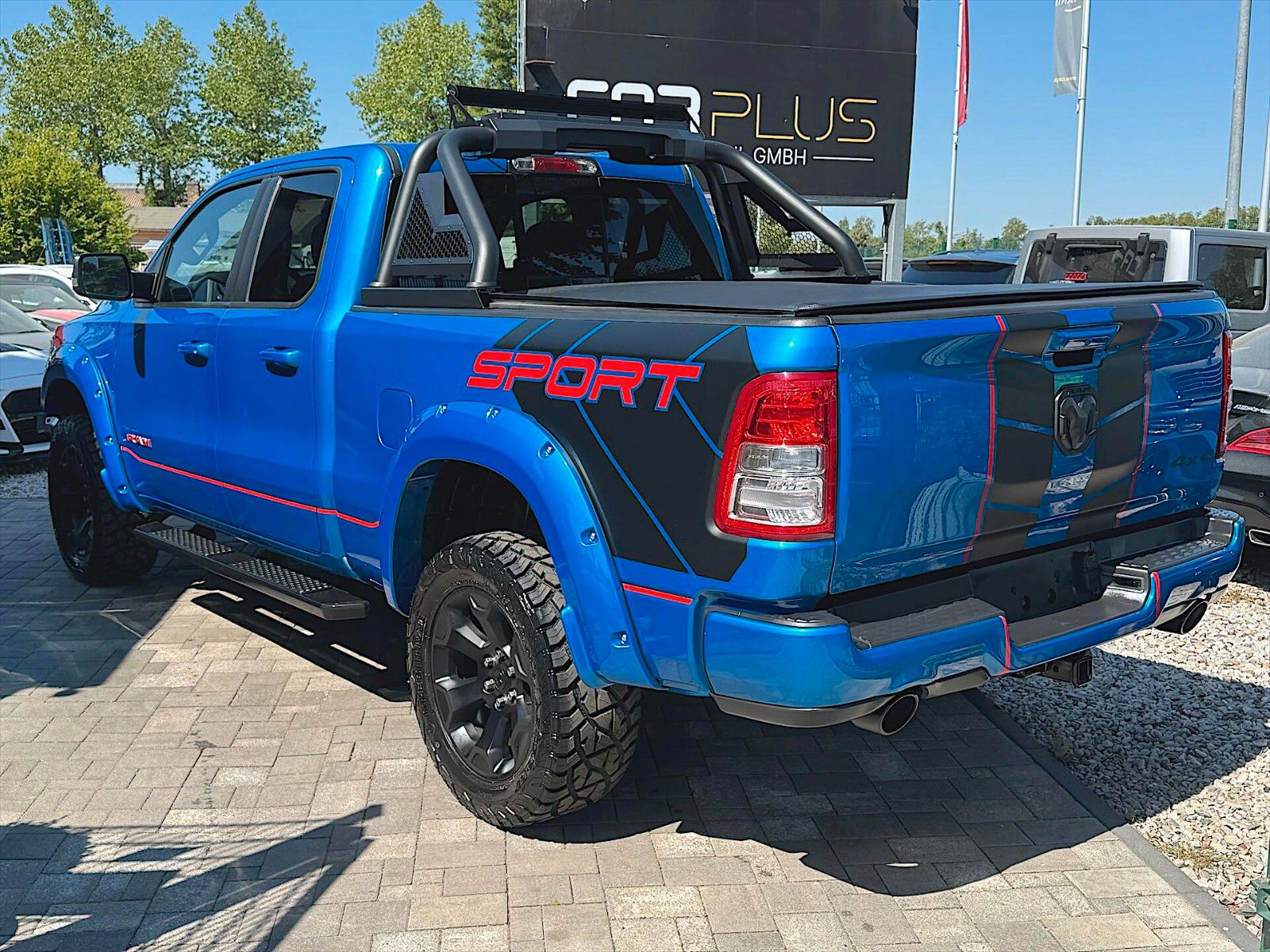 Fahrzeugabbildung Dodge RAM 5.7 V8 HEMI Night Editon Offroad 4x4 LONGBED