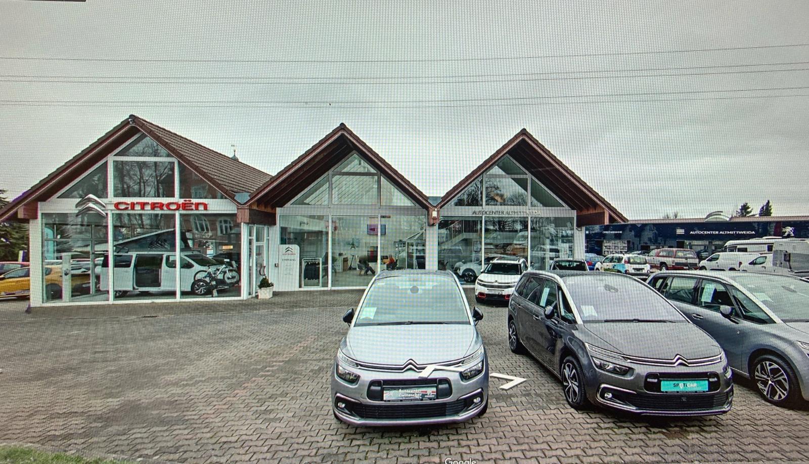 showroom-image-main