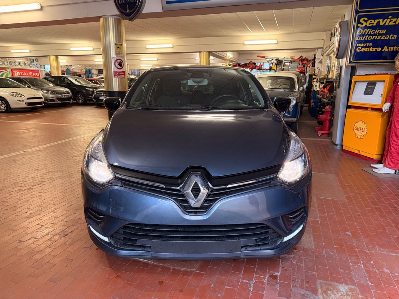 RENAULT Clio
