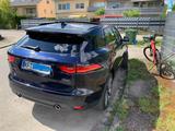 Jaguar F-Pace 30d AWD Automatik HUD PANO LED AHK  - Jaguar F-Pace von privat