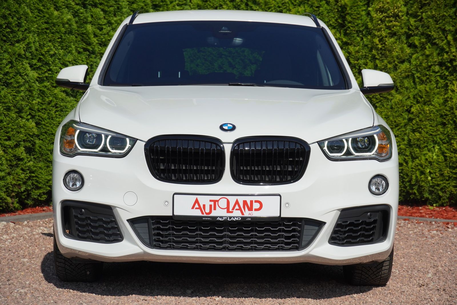 BMW X1 sDrive 18 i M Sport LED AHK Tempomat Kamera imagem 3