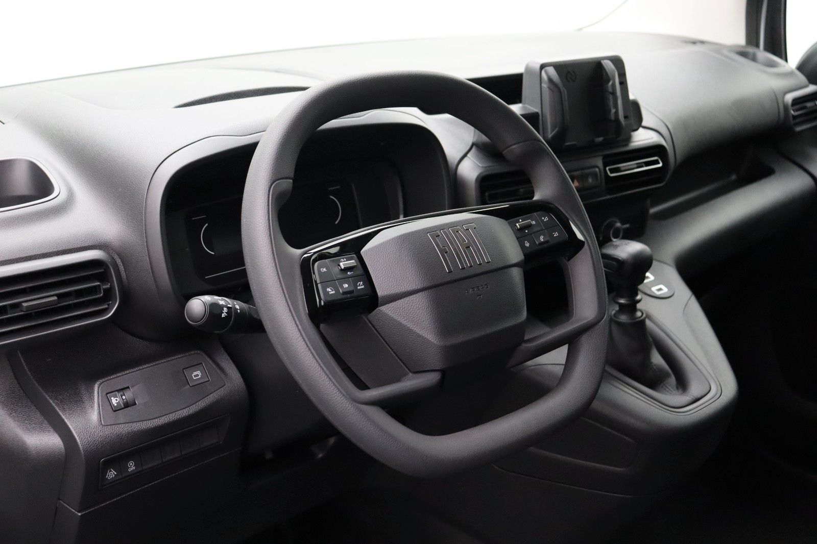 Fahrzeugabbildung Fiat Doblò Kastenwagen L1 1.5 BlueHDi 75 kW Easy Pro