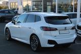 BMW 225e xDrive Active Tourer M Sportpaket HUD - weiße BMW 225 Active Tourer