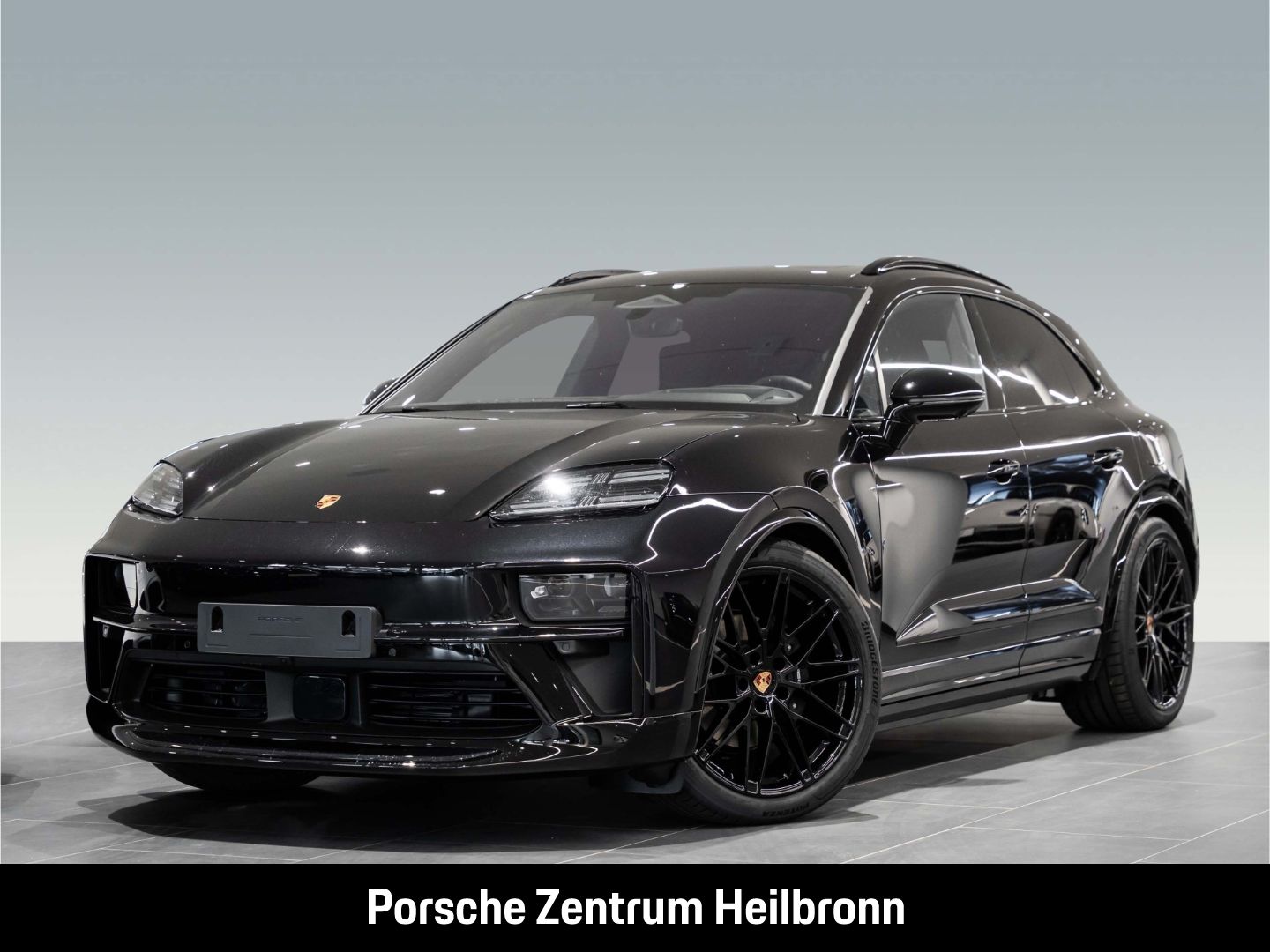 Porsche Macan 4 HA-Lenkung Head-Up Surround-View BOSE
