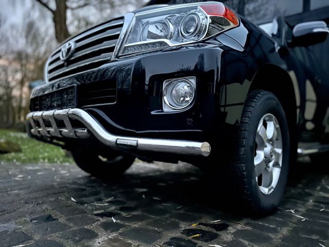 Toyota Land Cruiser 200 Executive 7sitz Schiebedach 360