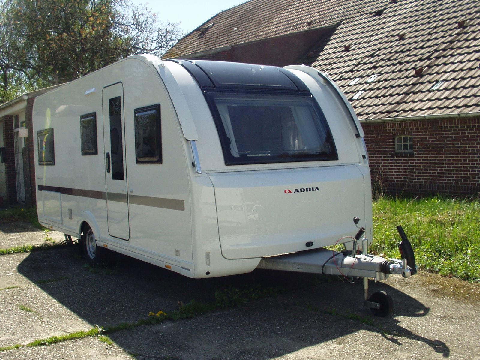 Adria Adora 502 UL Fußbodentemp., Ultraheat, ...