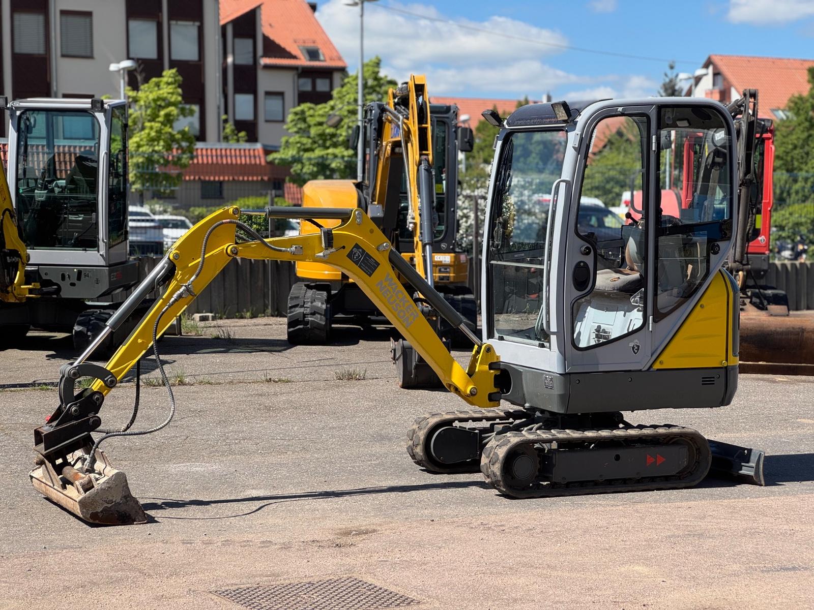 Wacker Neuson 1404, ET 16 , 2 Löffel, MS 01