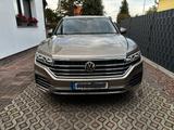 Volkswagen Touareg 3.0 Elegance V6 TDI 210kW 4MOTION - Volkswagen Touareg in Halle
