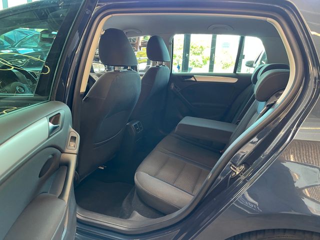 MYAUTOCENTER – Gebraucht- und Jahreswagen mit Werkstattservice in Pfaffenhofen Volkswagen Golf VI Team *Klima*SHZ*CD-Wechsler*