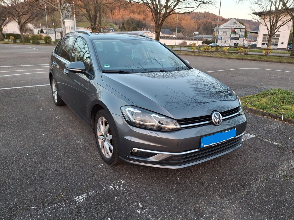 Image of Volkswagen Golf
