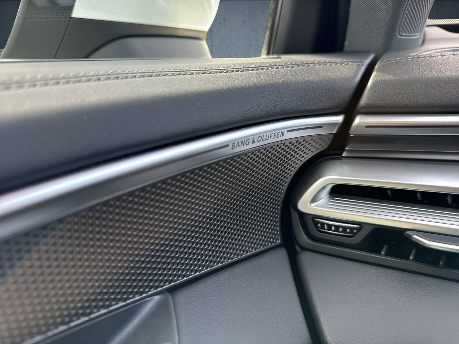 Audi A6 - Bild 25