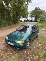Suzuki Swift 1,0 GLS Autom. GLS - Suzuki Swift: Grün