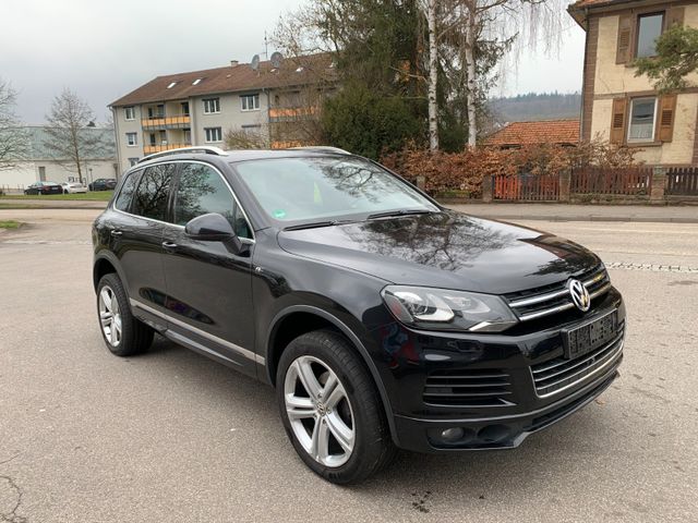 Volkswagen Touareg 3.0 V6 TDI R-Line ACC,Luftf,Panor,Standh