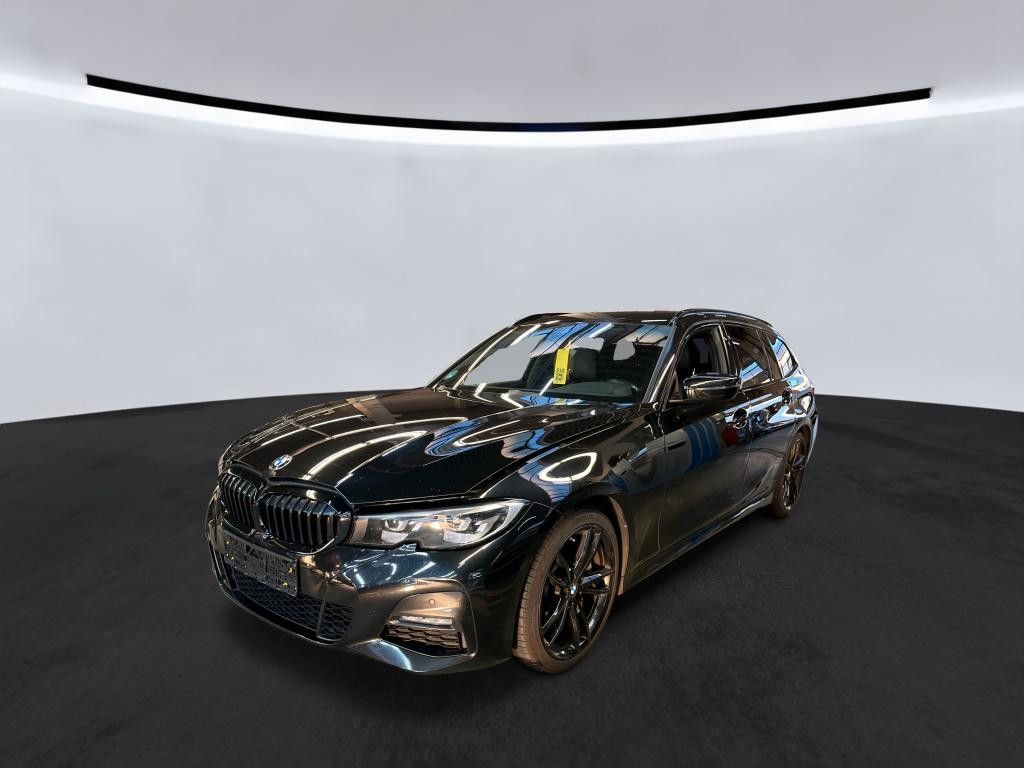 Image of BMW 330