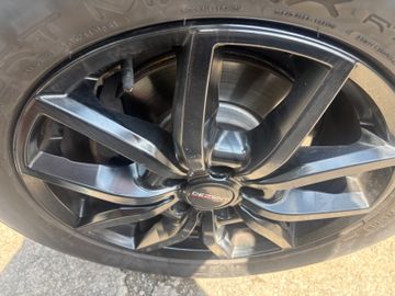 Ford Kuga - 4