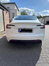 Tesla Model 3 HIGHLAND - Top Zustand -  8-fach Alu - Tesla Model 3 in Krefeld